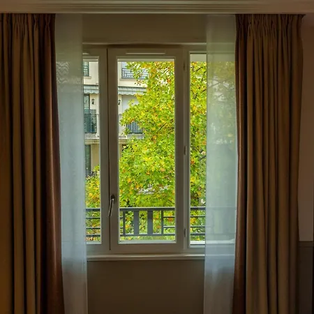 Saxe Eiffel 4* Parigi