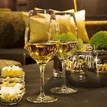 Saxe Eiffel Hotel 4*