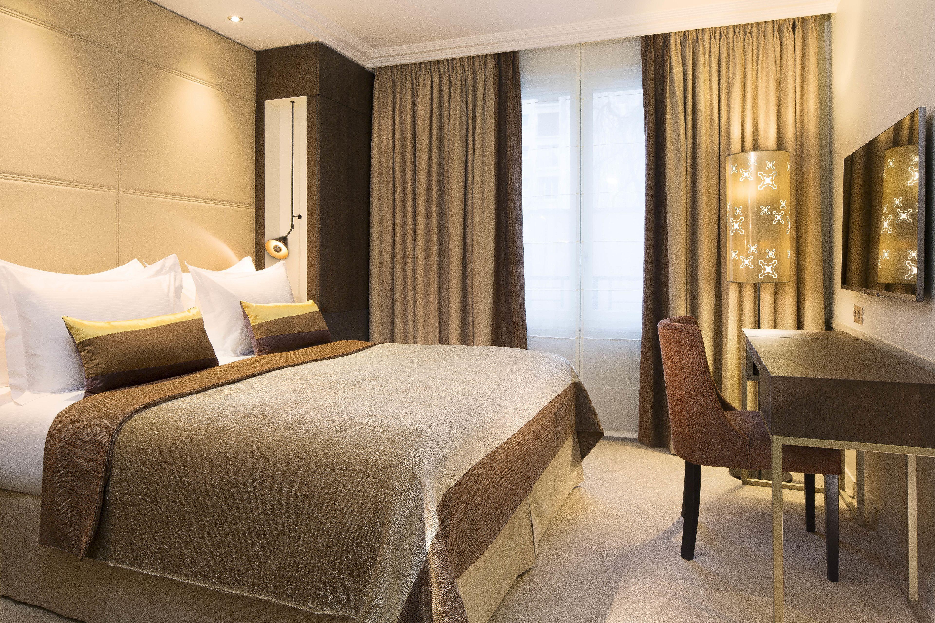 Saxe Eiffel 4* Parigi