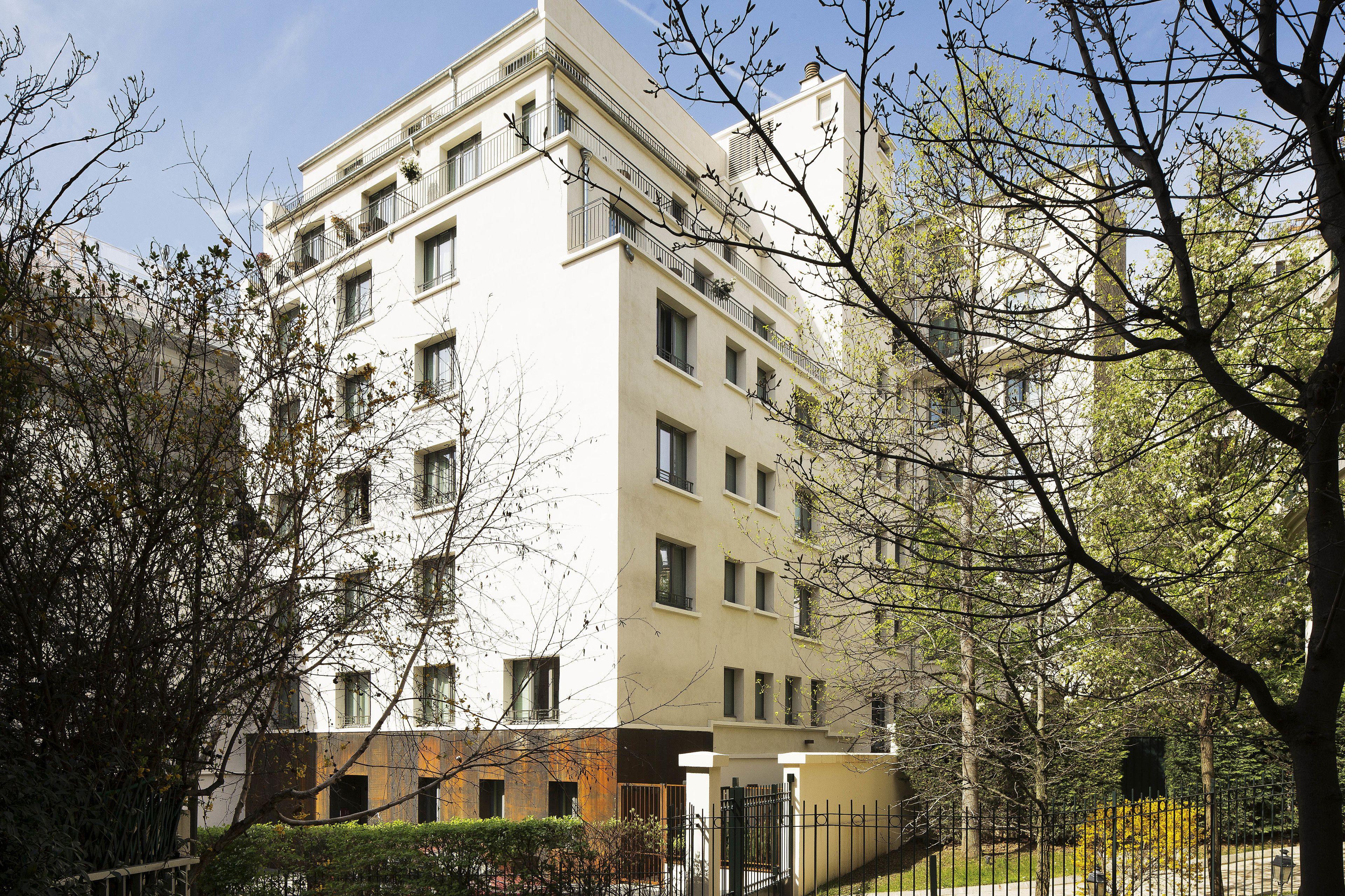 Saxe Eiffel Hotel 4*